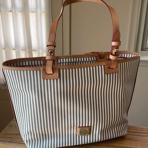 Dooney & Bourke Seaview shoulder bag, tan with stripes